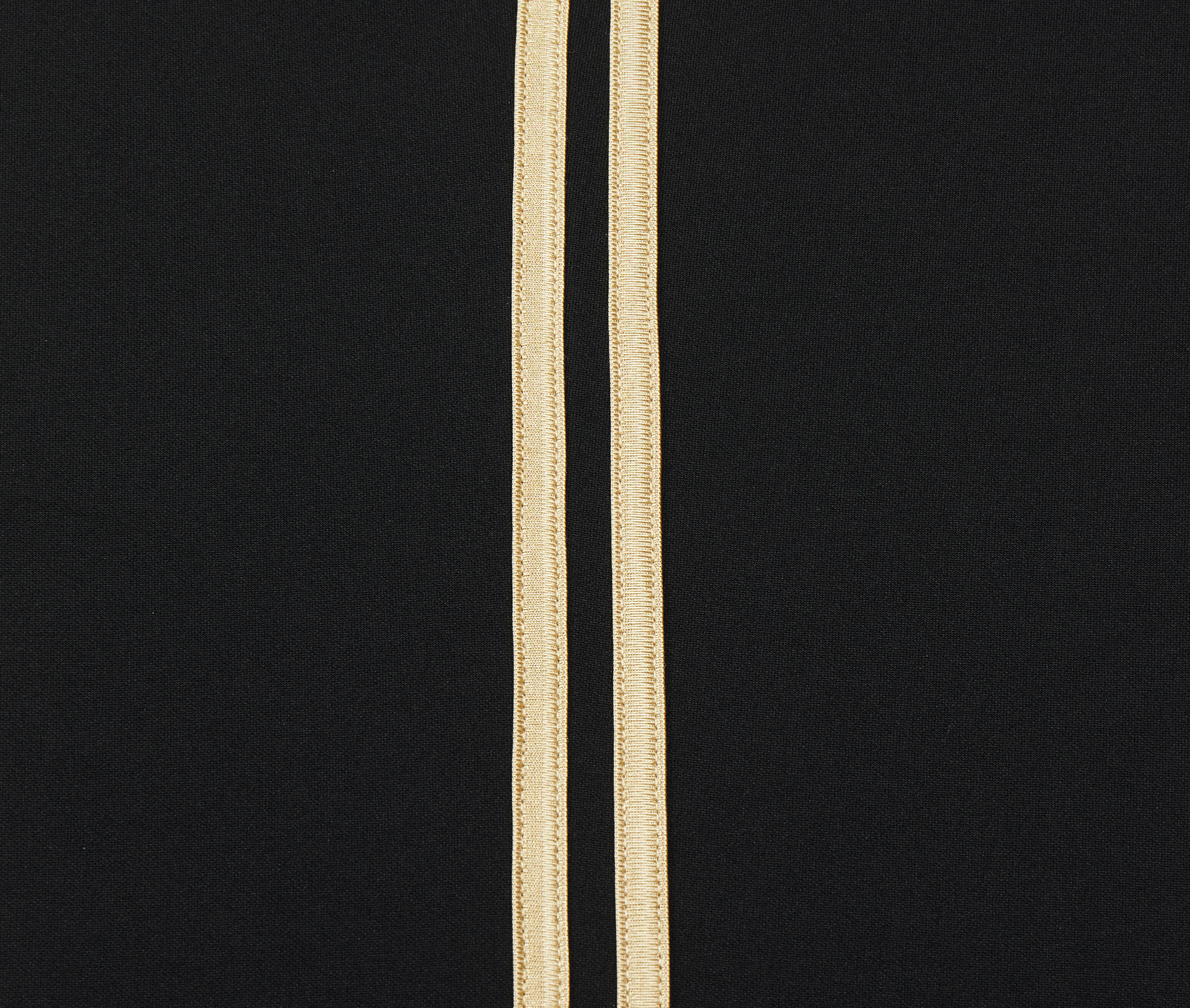 ブラック/ゴールド